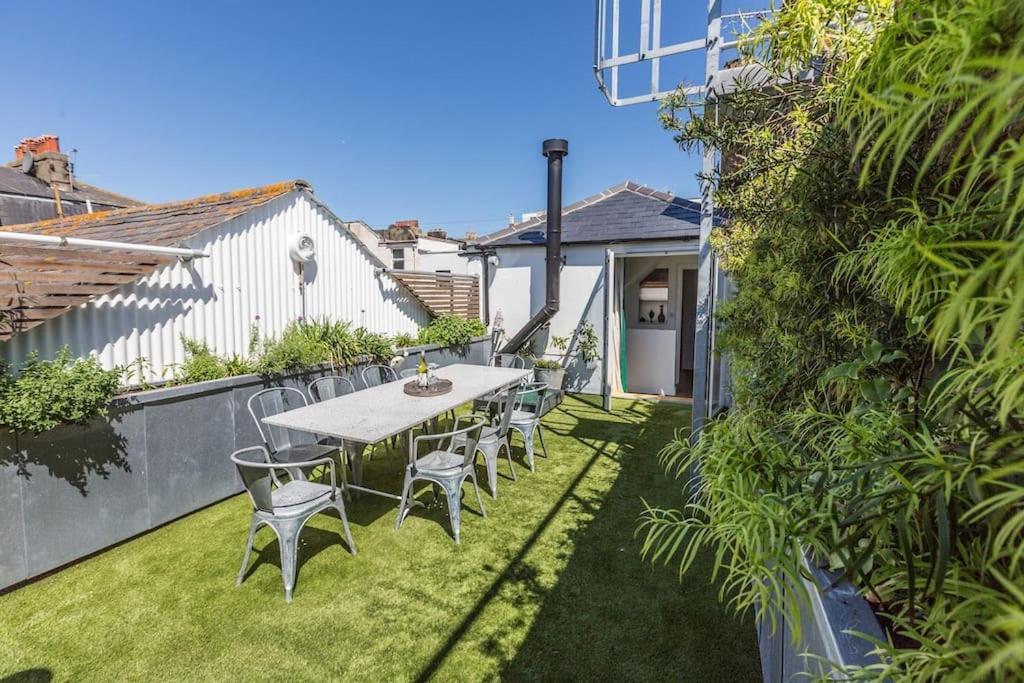 Large Townhouse Just 2 Minutes From The Sea/I360! Villa Brighton ภายนอก รูปภาพ